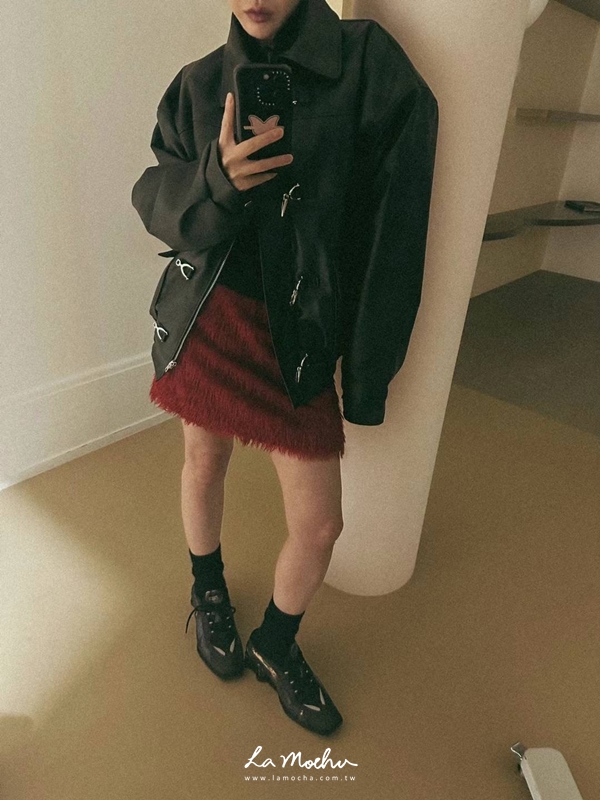 長毛側拉鍊短裙